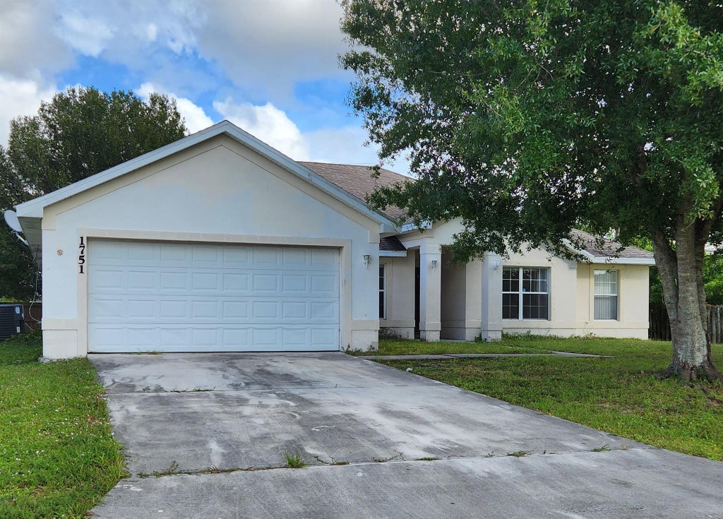Photo of 1751 SW Bonanza Street, Port St Lucie, FL 34953 (MLS # R10933581)