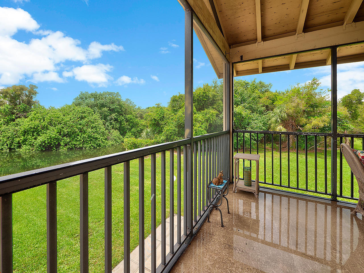 LONGWOOD 1 CONDO - Residential