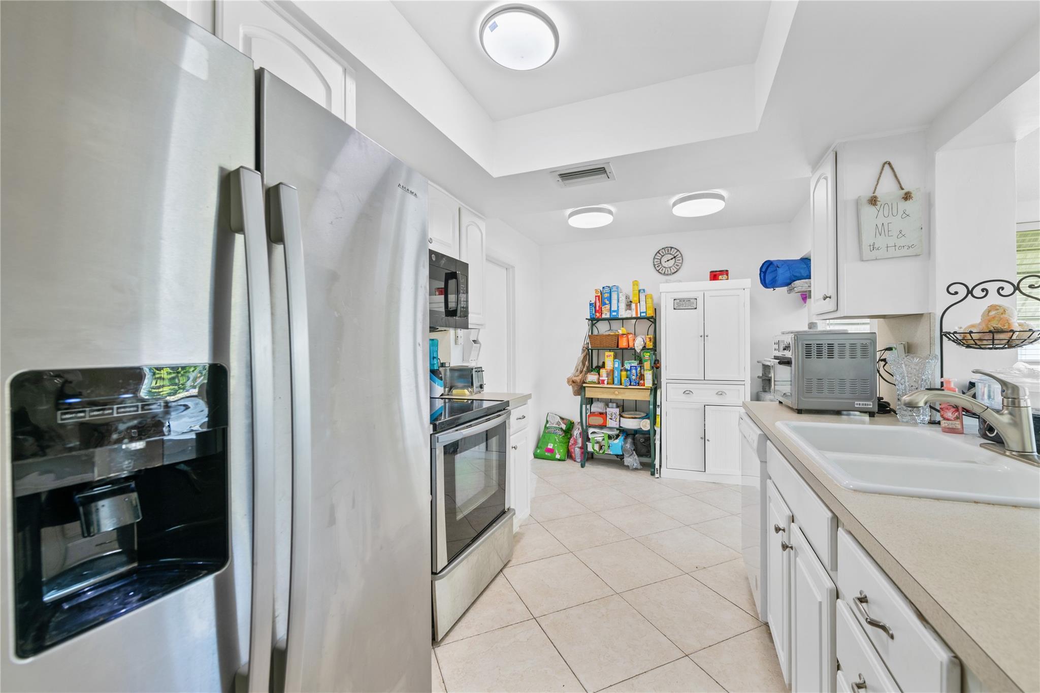 220 S Golf Blvd