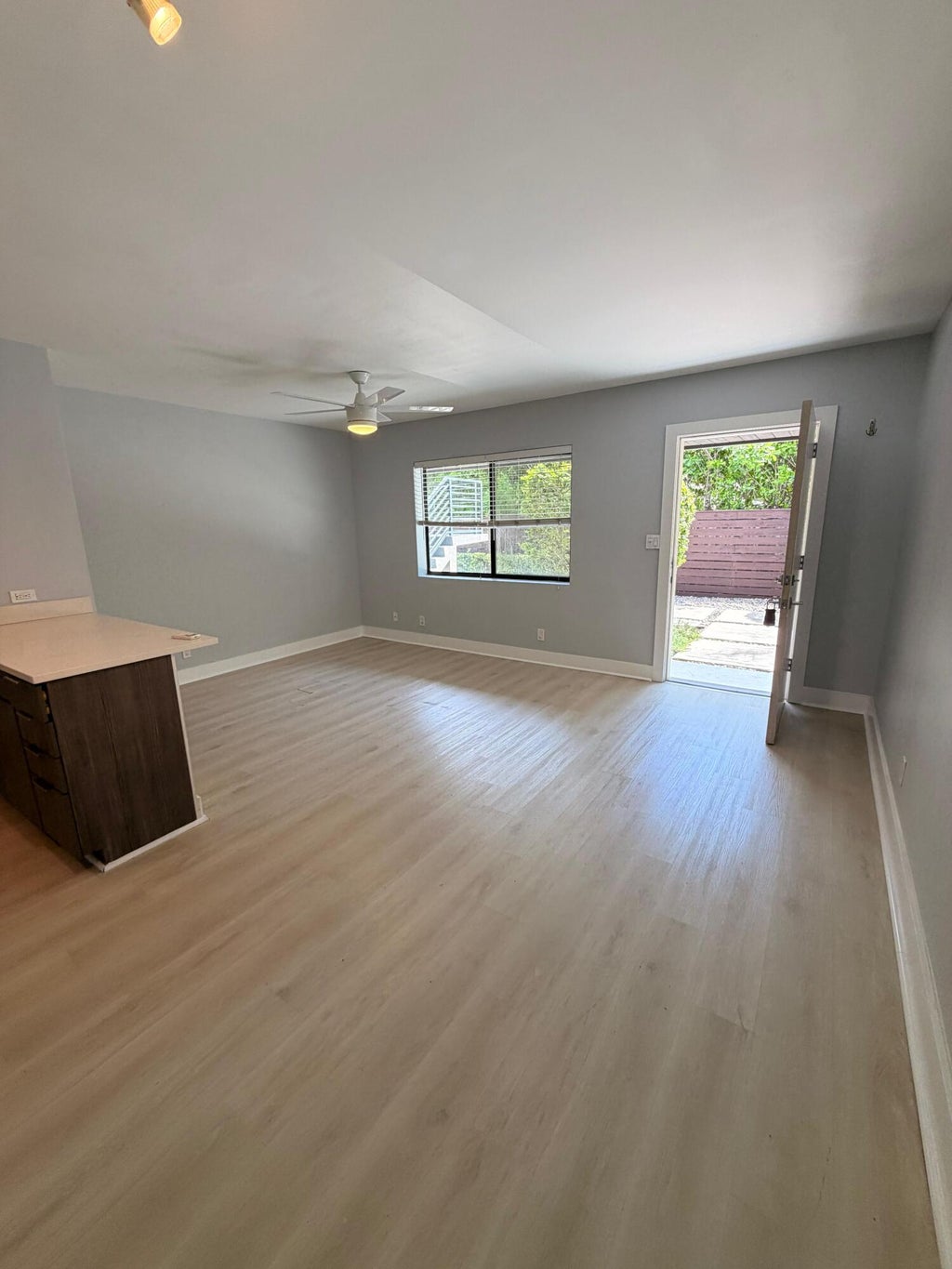 Photo of 1273 NE 38th Street #3, Oakland Park, FL 33334 (MLS # B26070716)