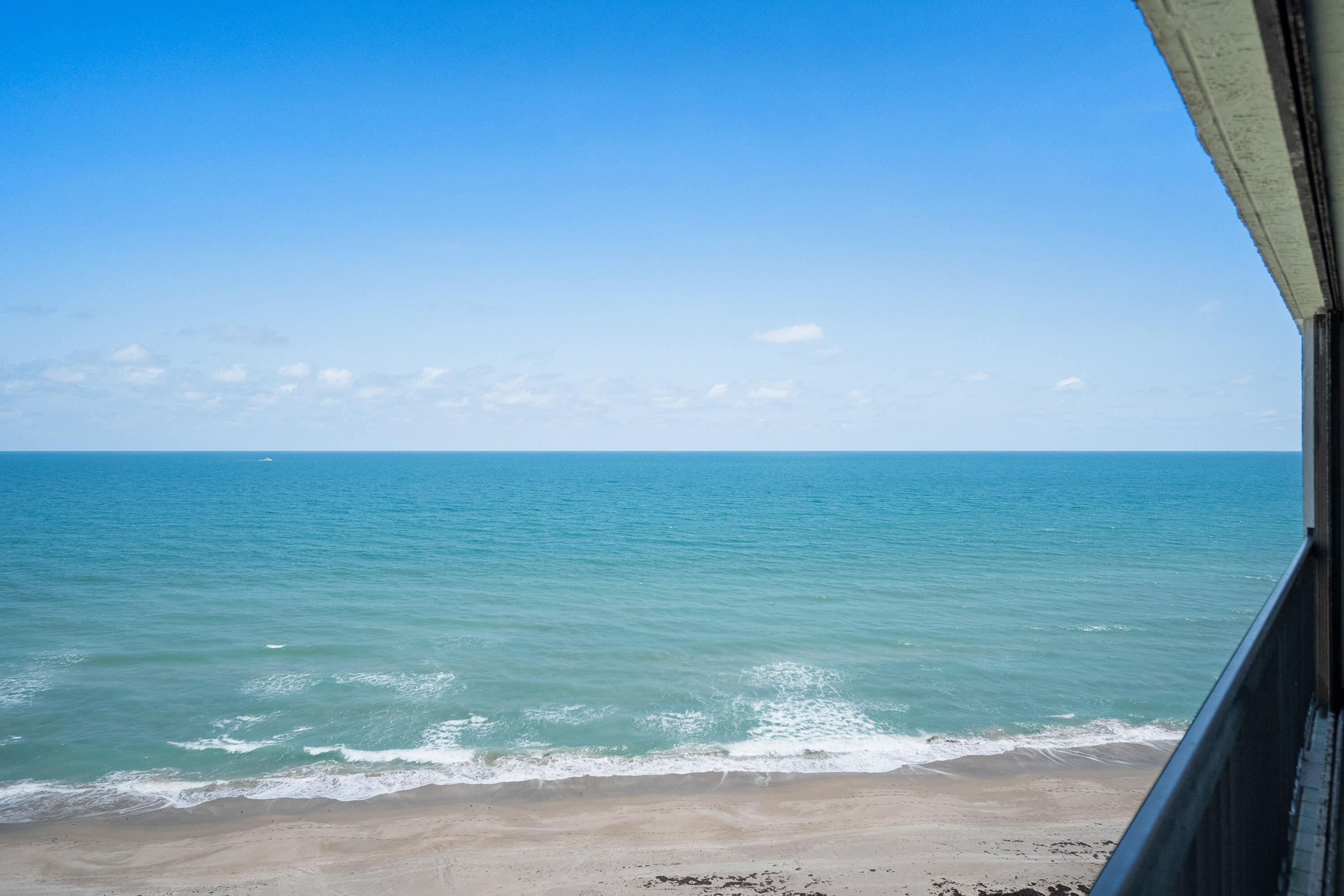 ISLAND DUNES OCEANSIDE CONDOMINIUM II - Residential