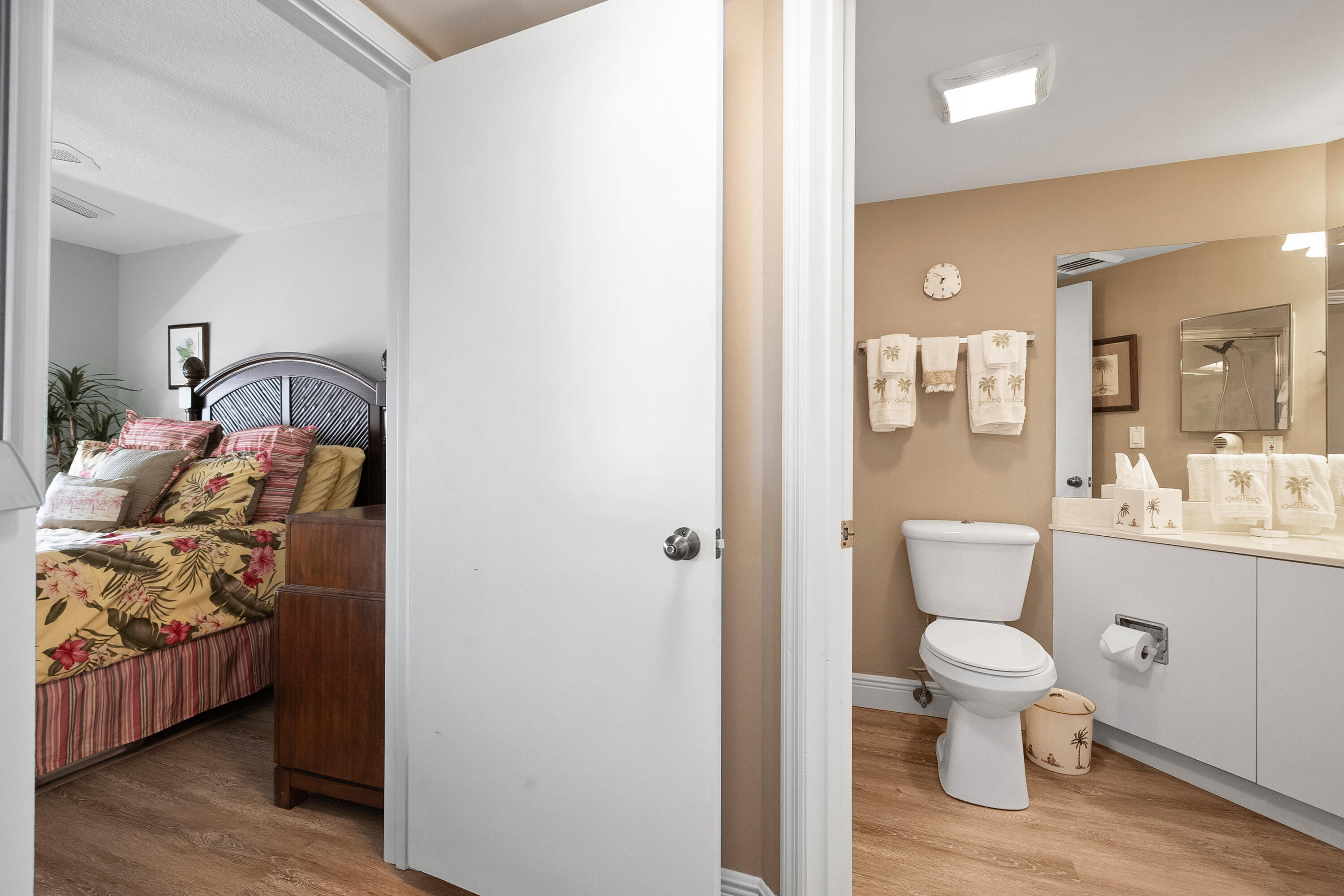 ISLAND DUNES OCEANSIDE CONDOMINIUM II - Residential