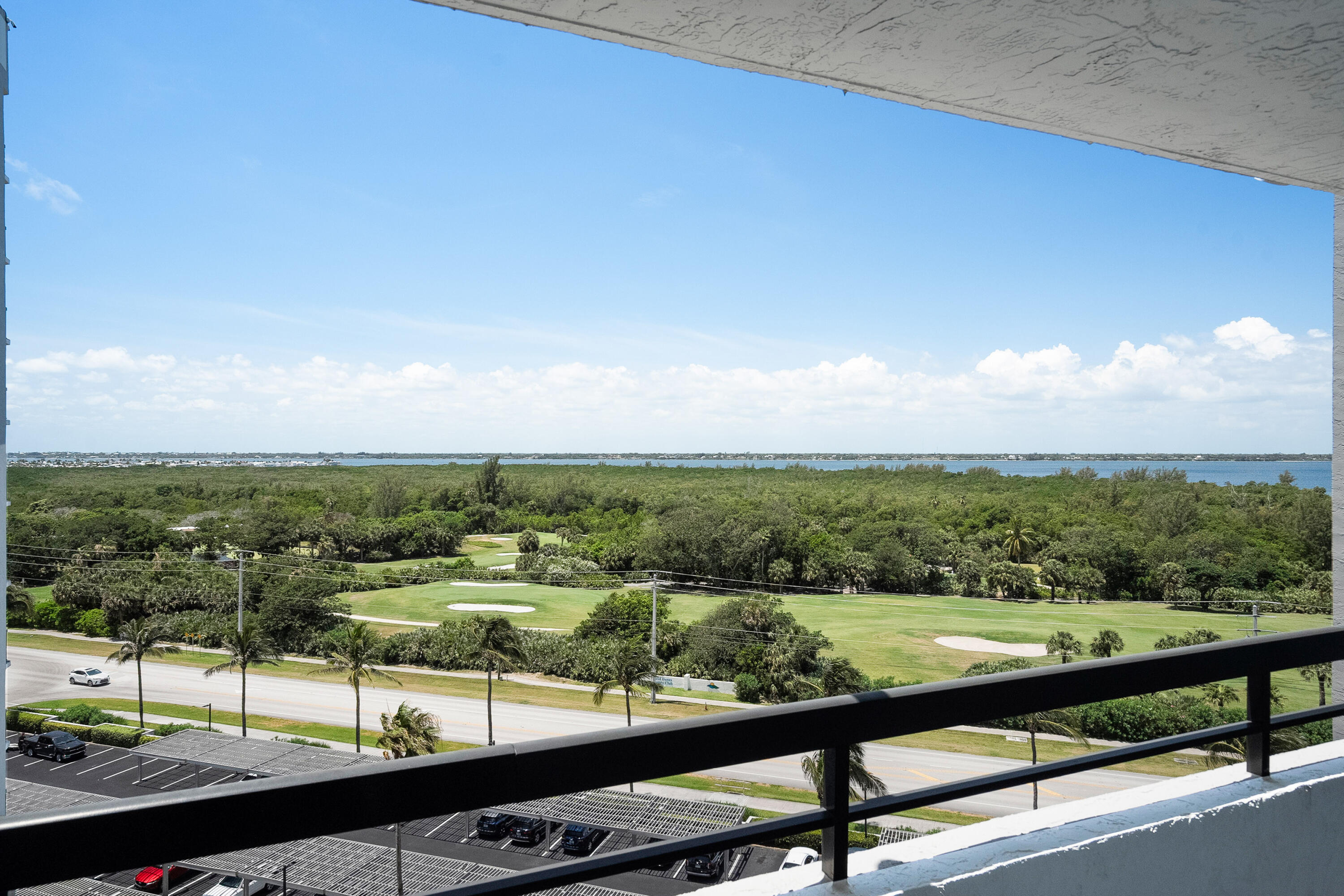 ISLAND DUNES OCEANSIDE CONDOMINIUM II - Residential