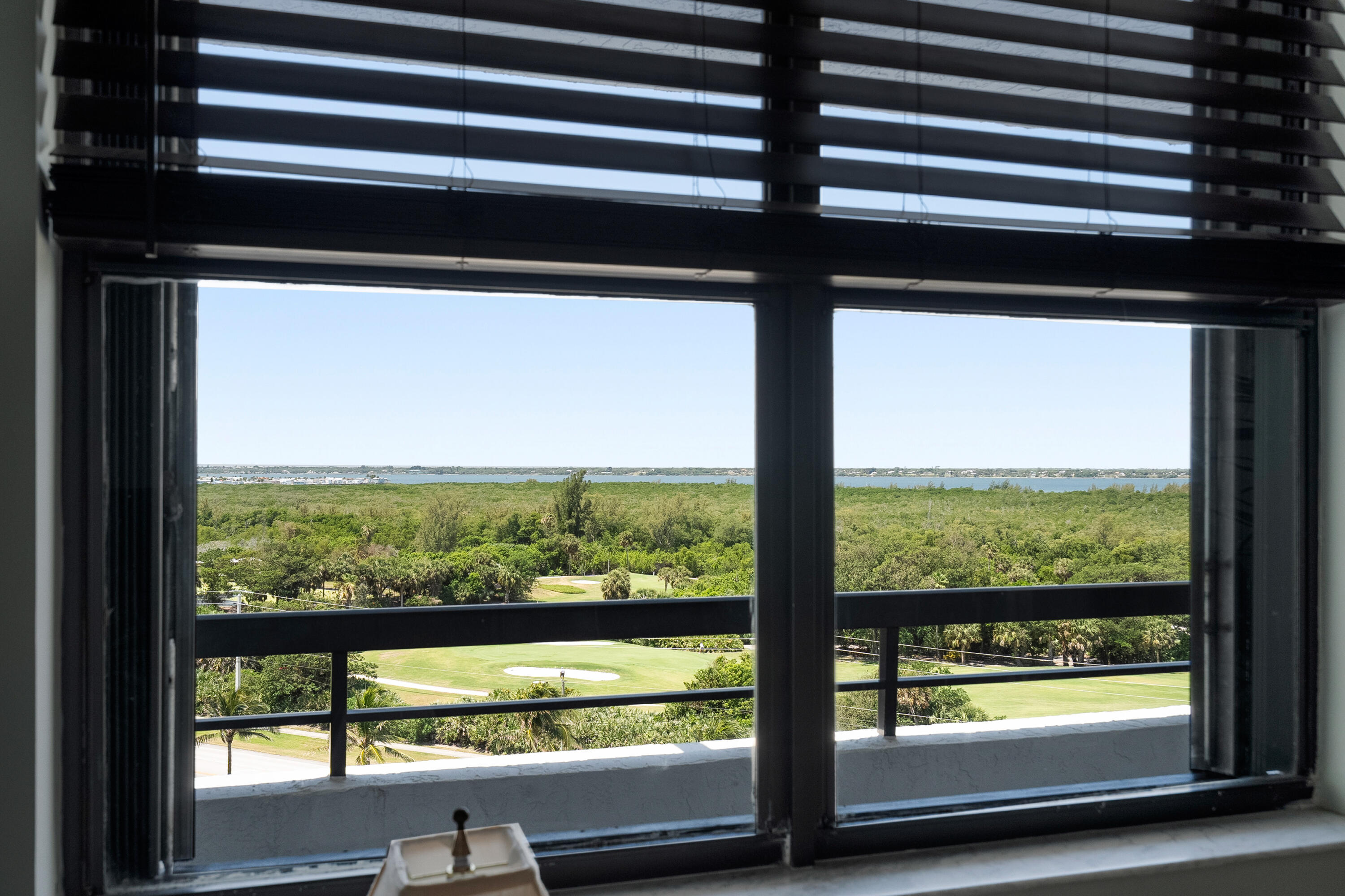 ISLAND DUNES OCEANSIDE CONDOMINIUM II - Residential