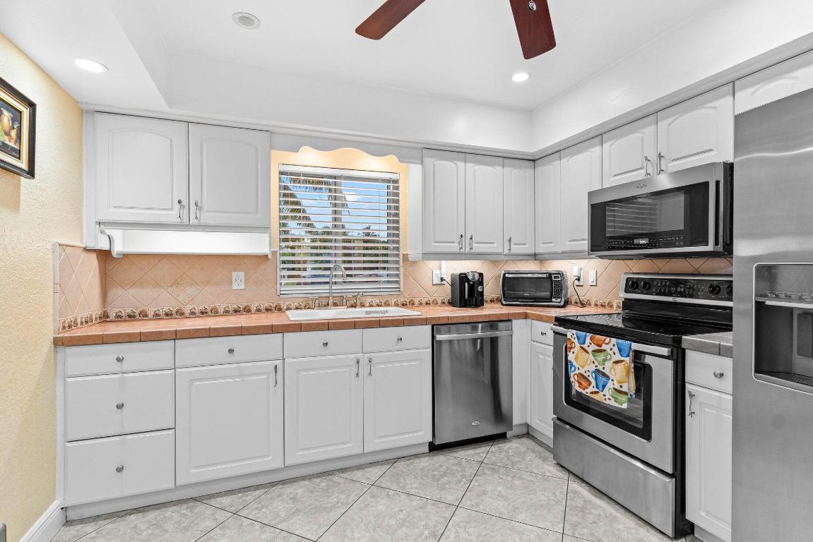 PLANTATION LANDINGS - Residential