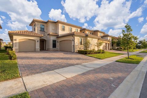 Photo of 12140 Watermark Way, Parkland, FL 33076 (MLS # B26026281)