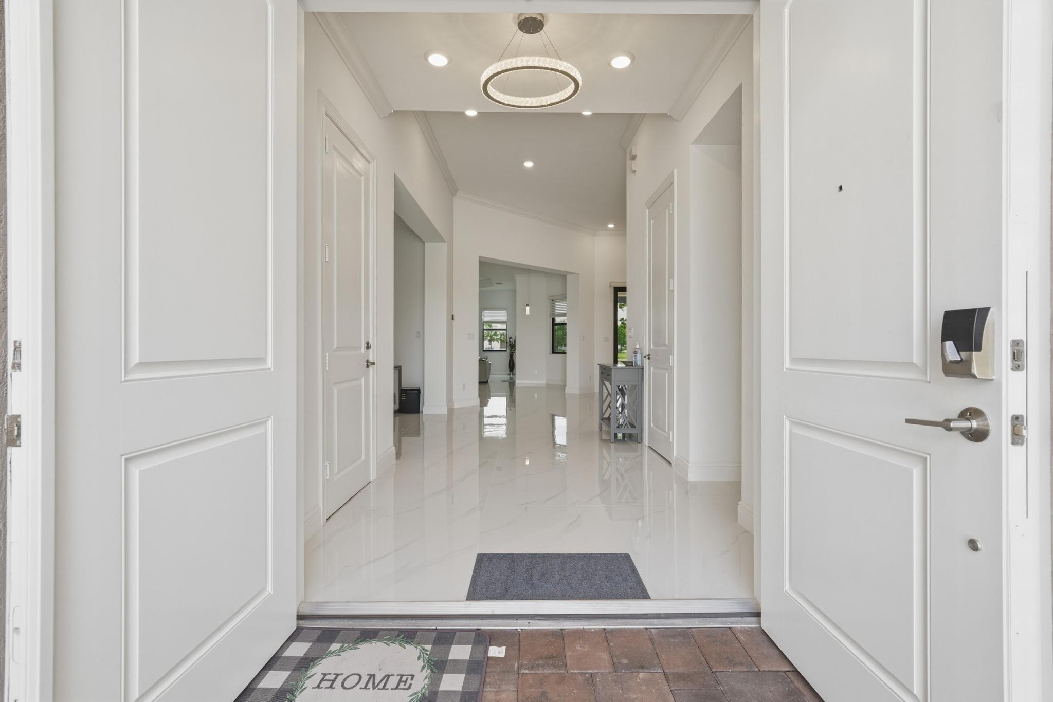 PARKLAND BAY - Residential