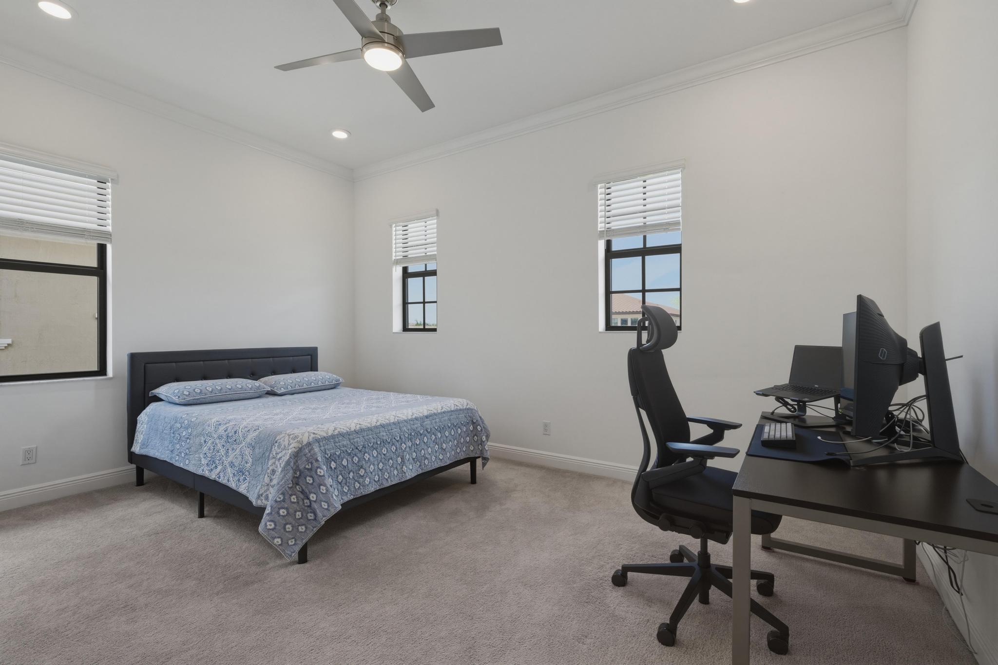 PARKLAND BAY - Residential