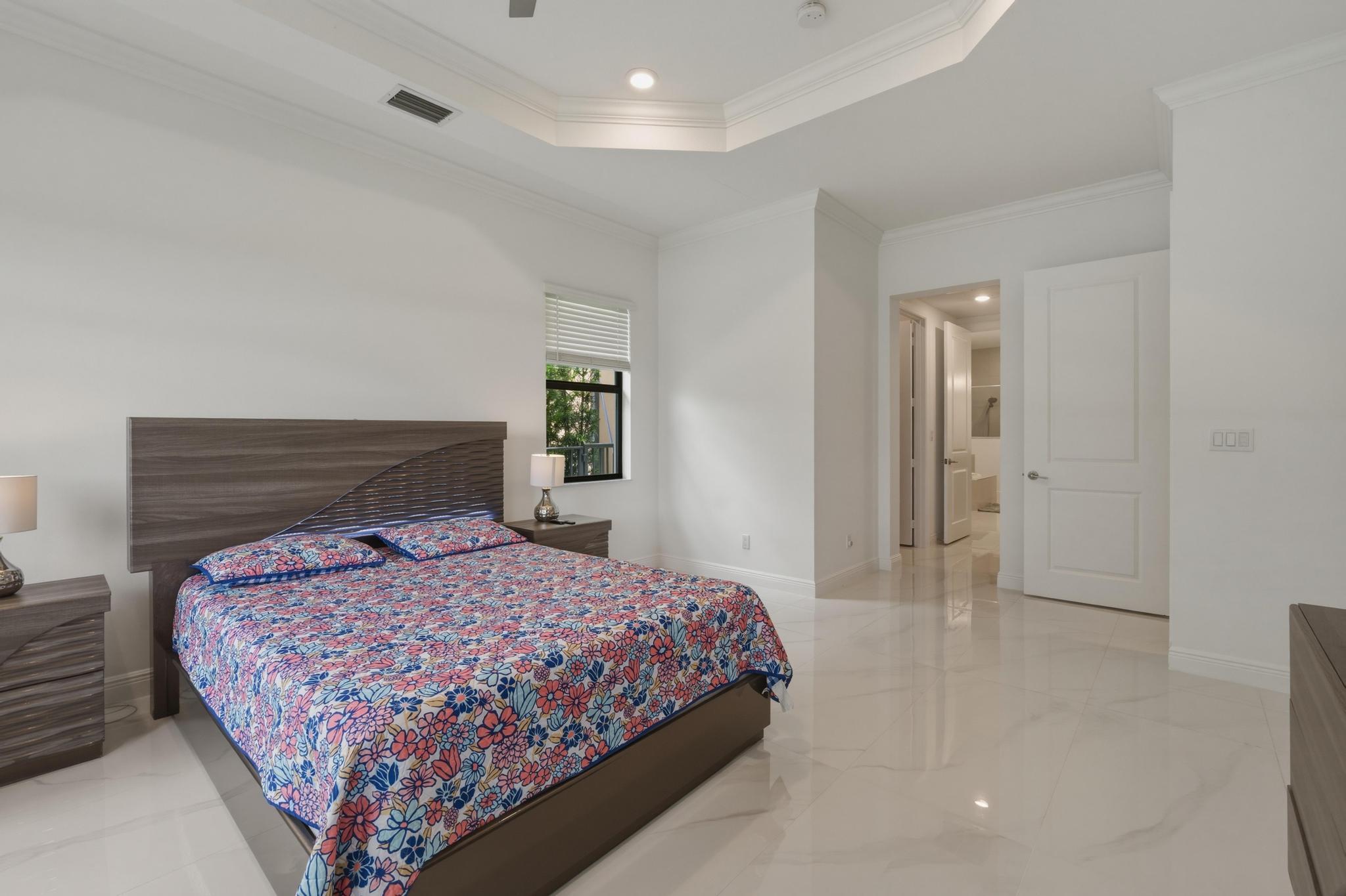 PARKLAND BAY - Residential