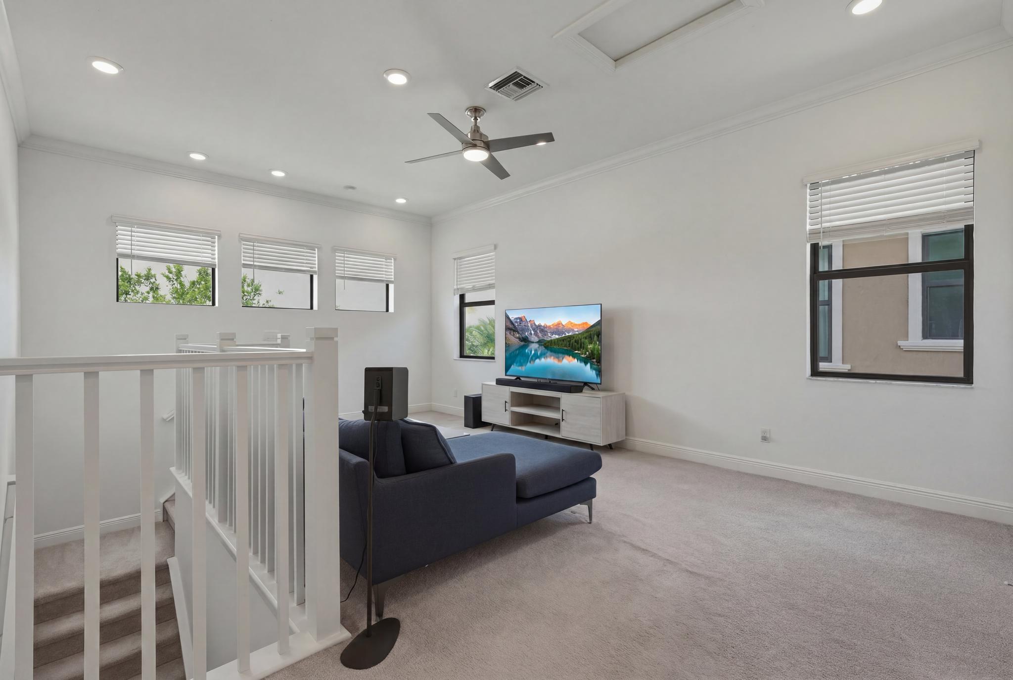 PARKLAND BAY - Residential
