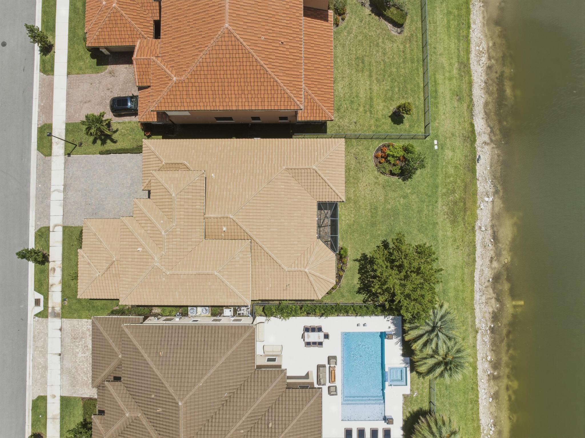 PARKLAND BAY - Residential