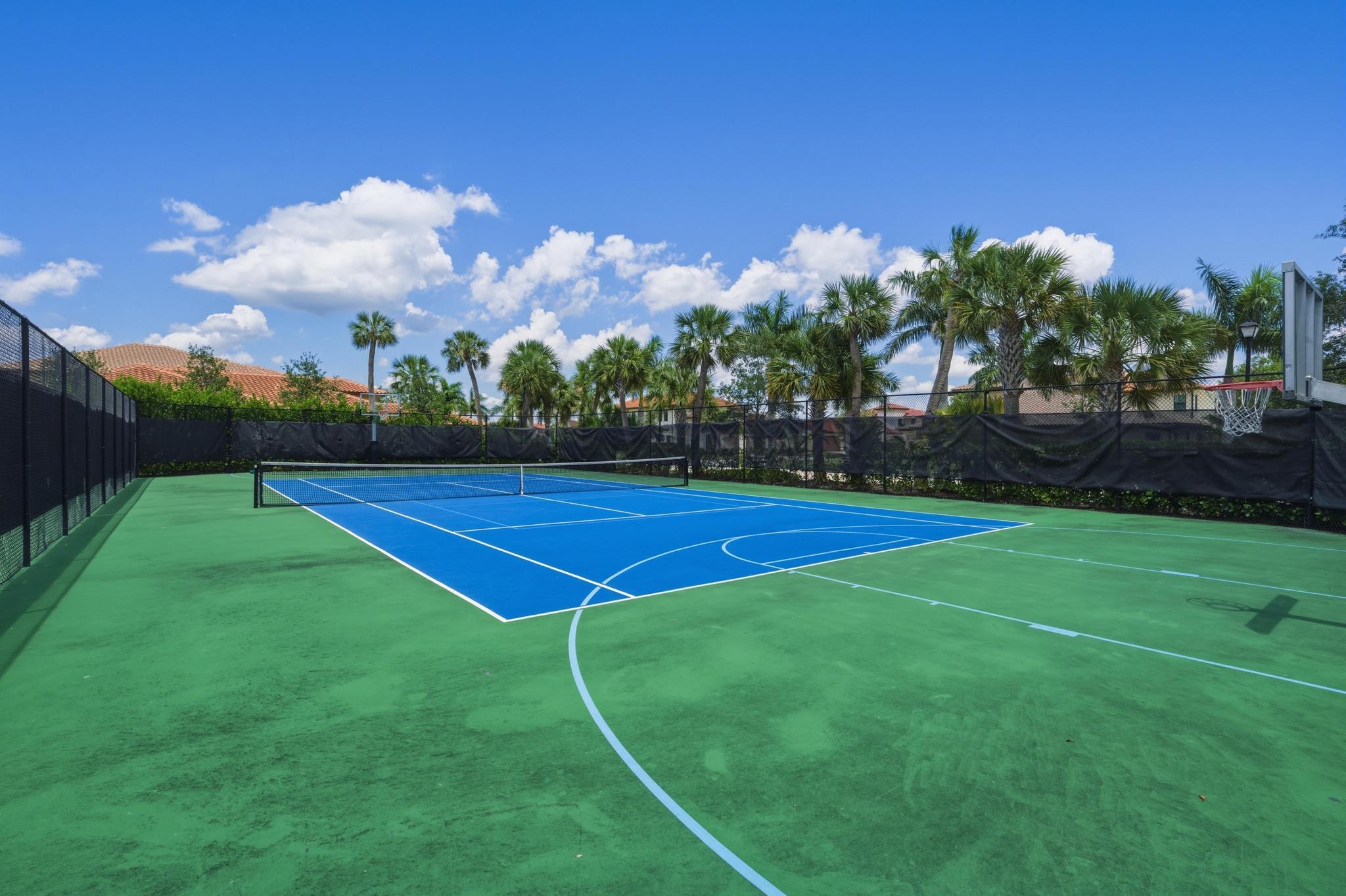 PARKLAND BAY - Residential