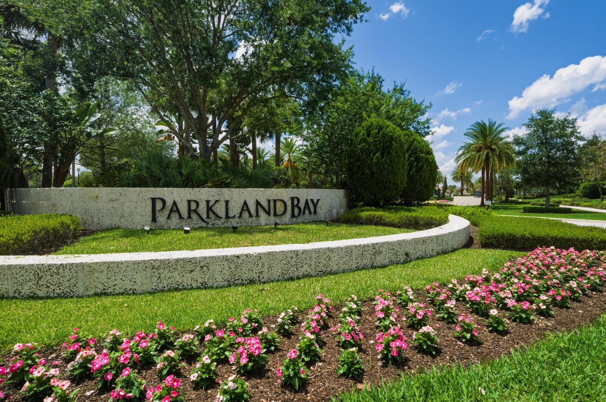PARKLAND BAY - Residential