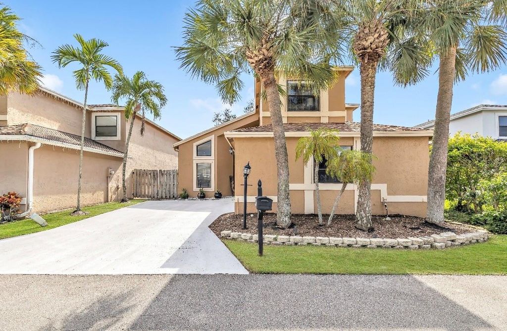 Photo of 8610 Kimble Way, Boca Raton, FL 33433 (MLS # F10538403)