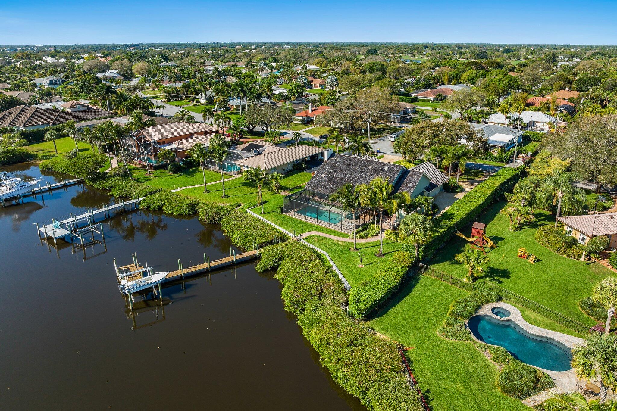 HUNT CLUB COLONY - Residential