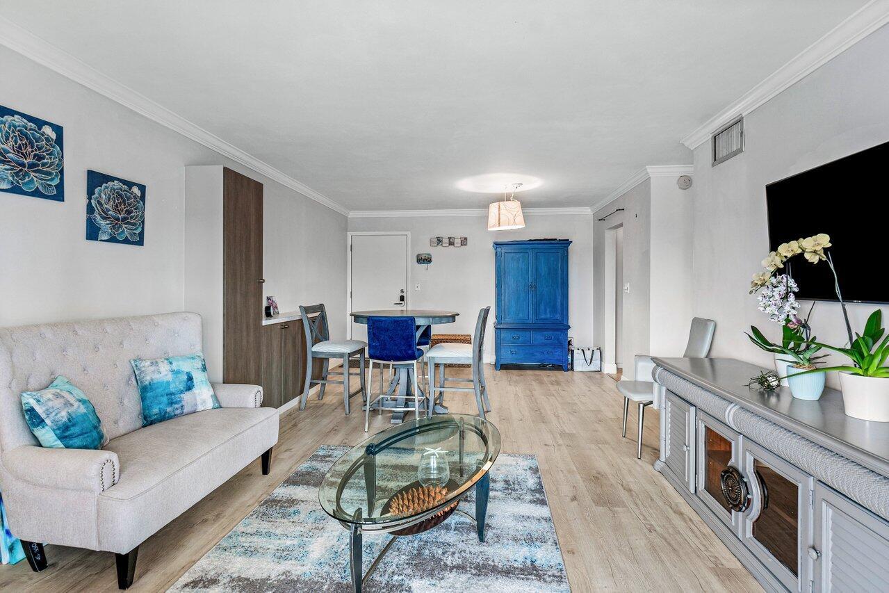 Live the South Florida Lifestyle in River Shores!Discover the perfect blend of comfort and convenience in this beautifully updated 2-bedroom, 2-bath residence located in a gated, pet-friendly community along the scenic Middle River! This rarely available unit features a modern kitchen with stainless steel appliances, and tastefully renovated bathrooms. Additional highlights include a private storage closet, one assigned parking space, and ample guest parking.Enjoy added value with basic cable, internet, and water included in the monthly rent!. Ideally situated just minutes from Wilton Drive & downtown Fort Lauderdale, River Shores offers the ultimate in low-maintenance living with unbeatable location and lifestyl