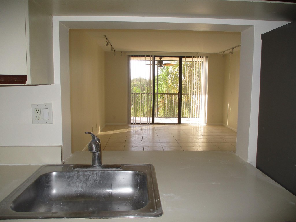 Tradewinds B Condo - Residential Lease