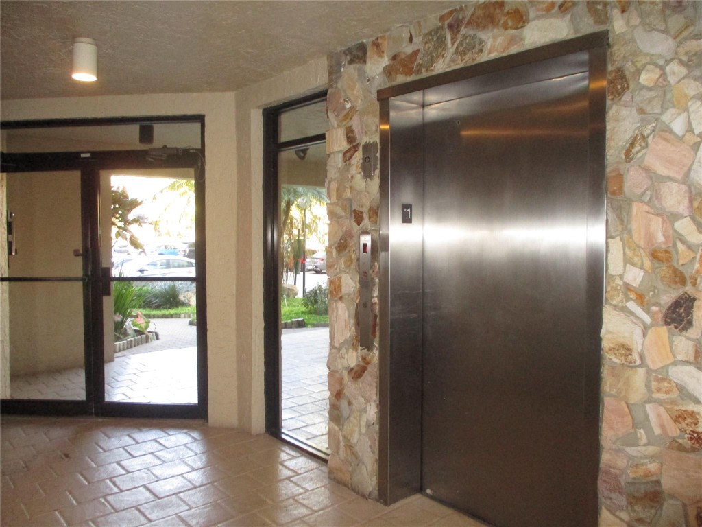 Tradewinds B Condo - Residential Lease