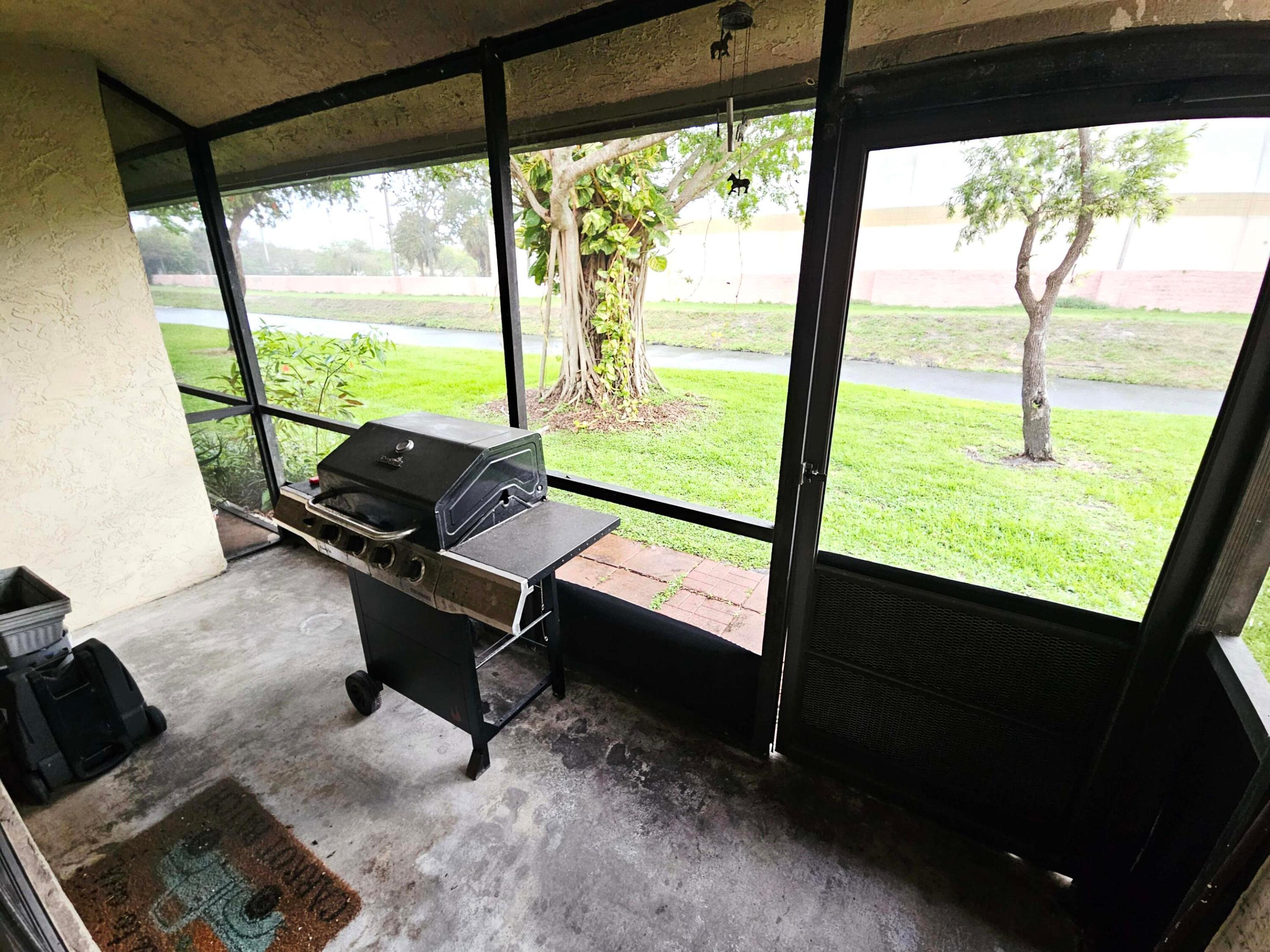 SOUTH LAKE CONDO - Residential