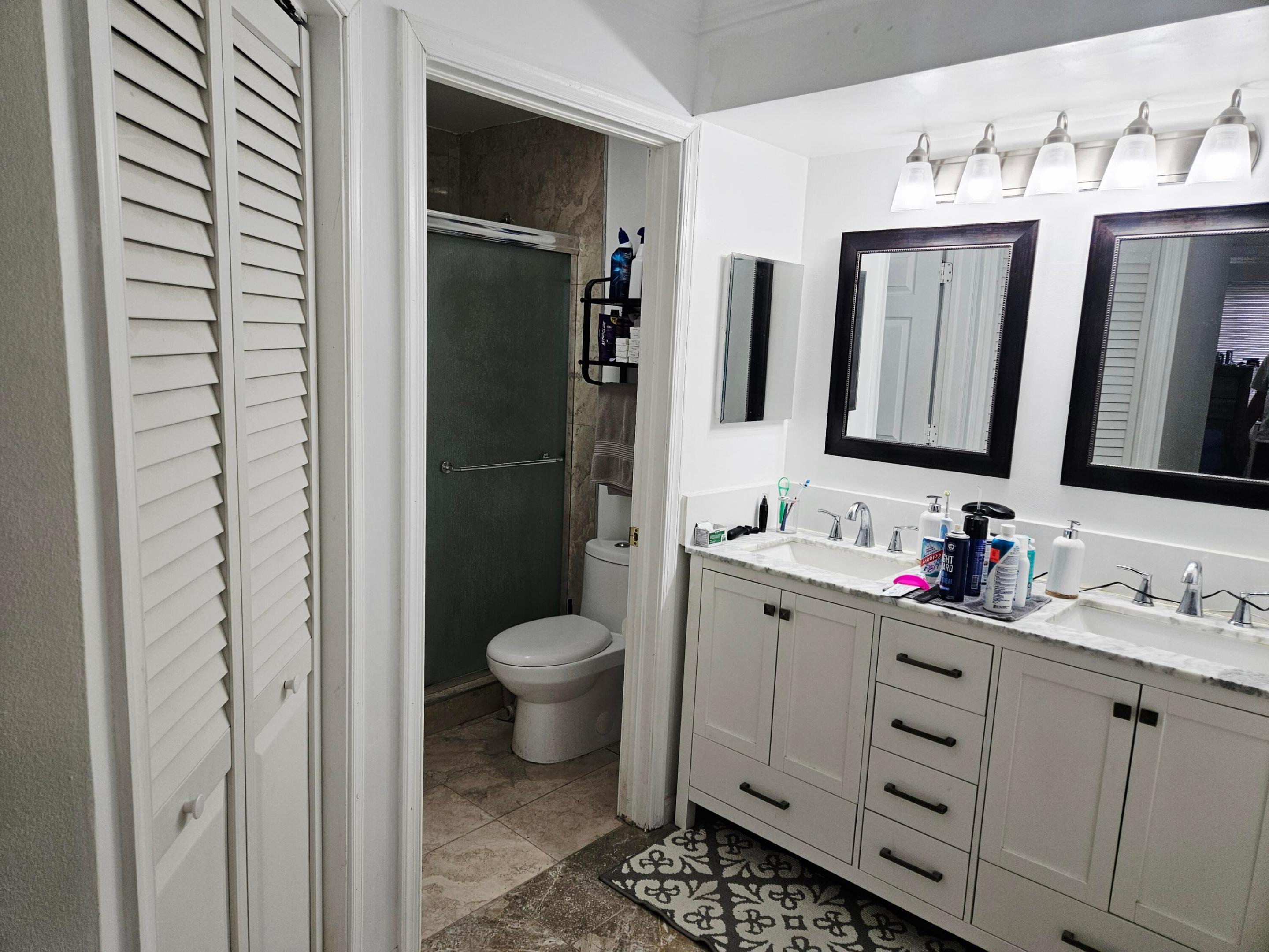 SOUTH LAKE CONDO - Residential