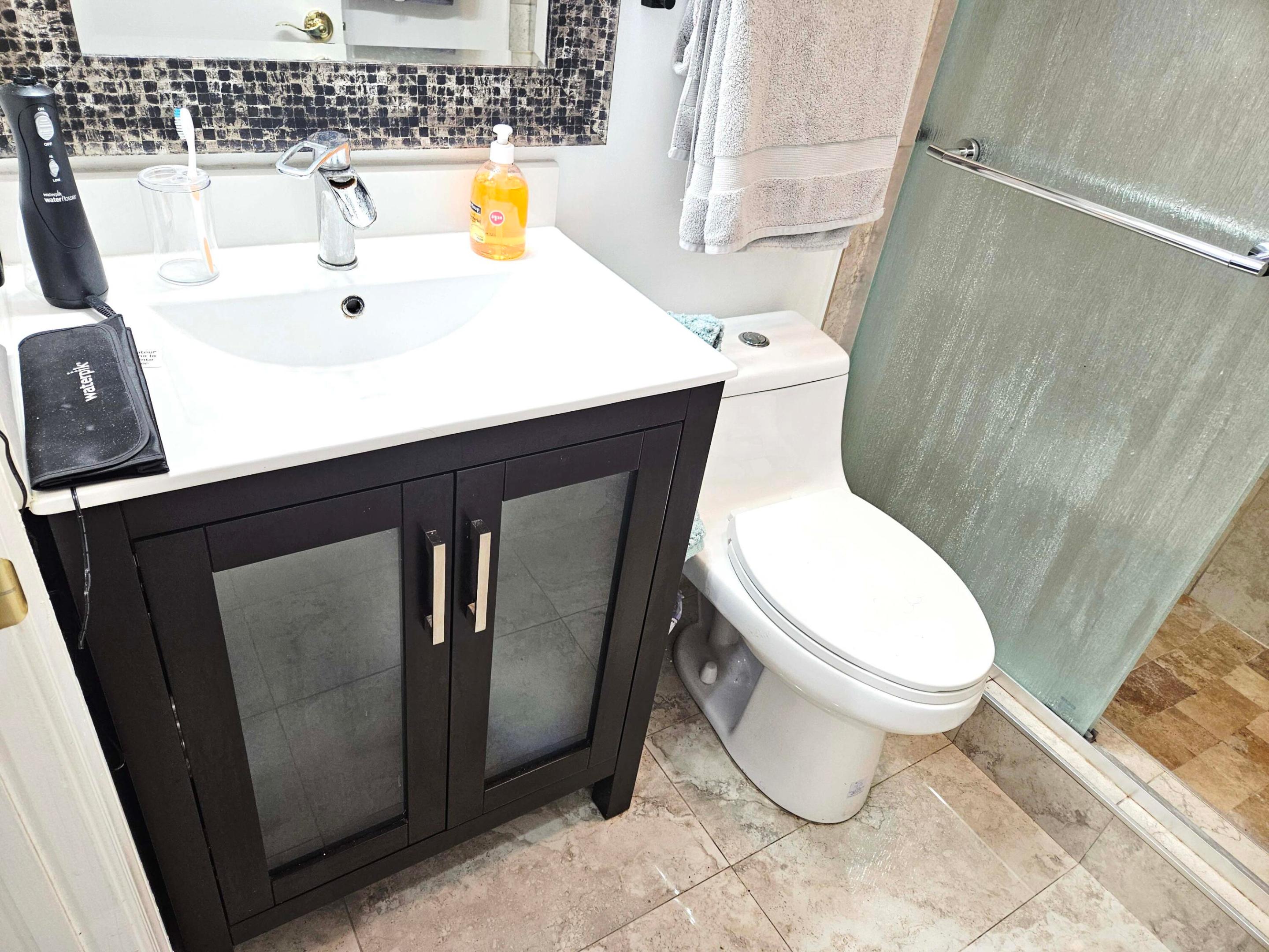 SOUTH LAKE CONDO - Residential