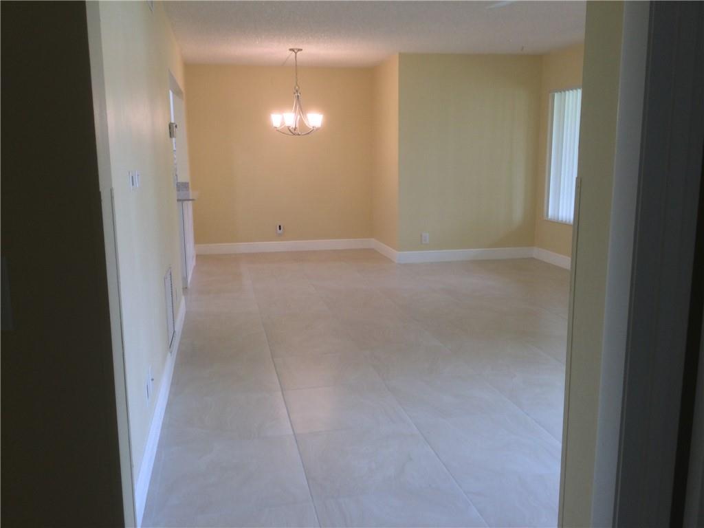 Pine Ridge Condo 04 South - Residential Lease