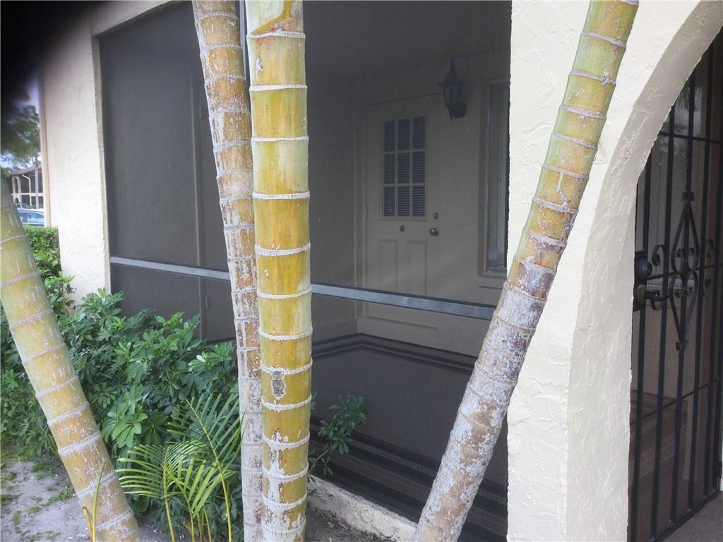 Pine Ridge Condo 04 South - Residential Lease