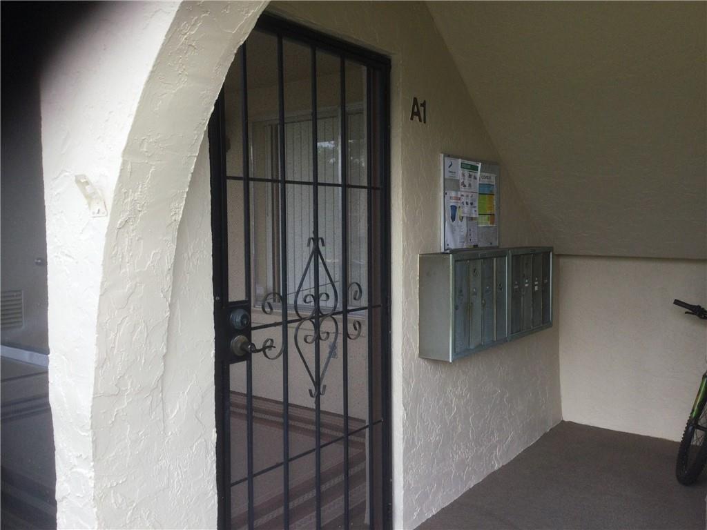 Pine Ridge Condo 04 South - Residential Lease