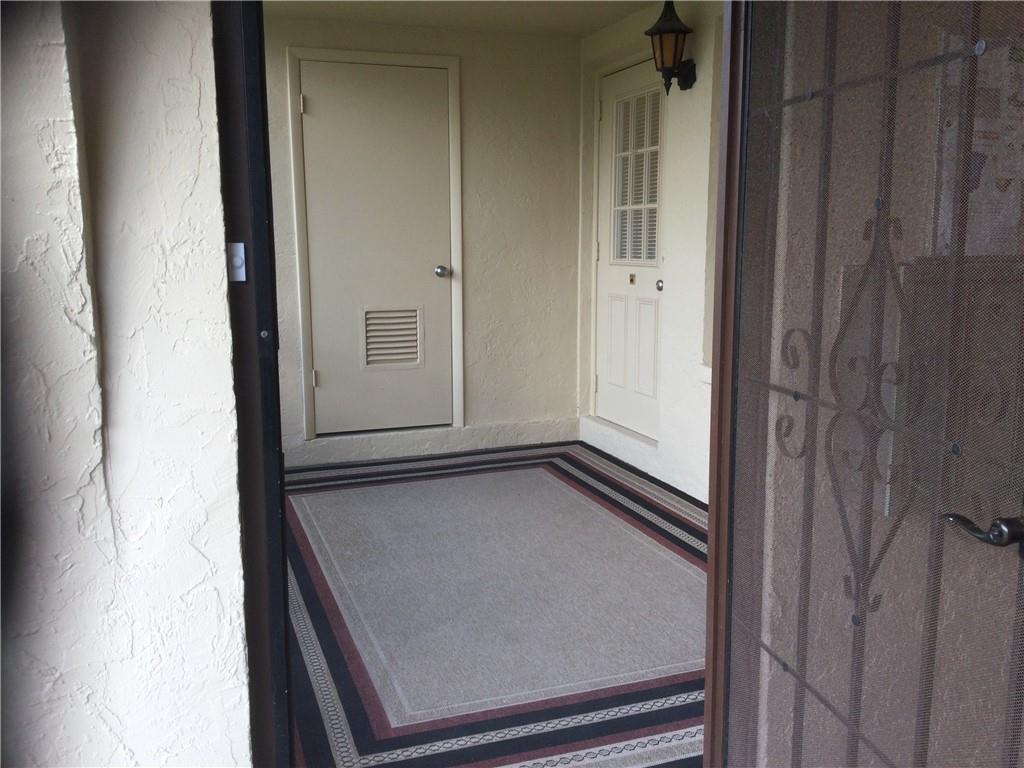 Pine Ridge Condo 04 South - Residential Lease