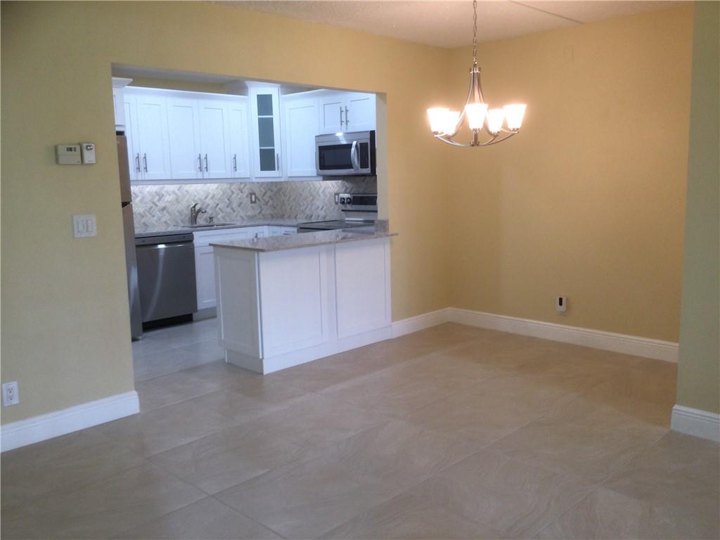 Pine Ridge Condo 04 South - Residential Lease