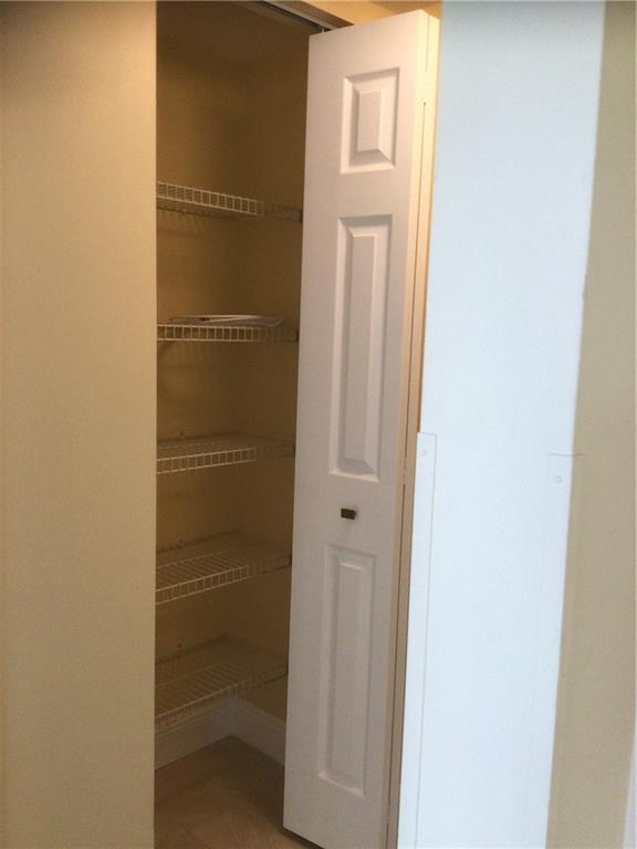 Pine Ridge Condo 04 South - Residential Lease