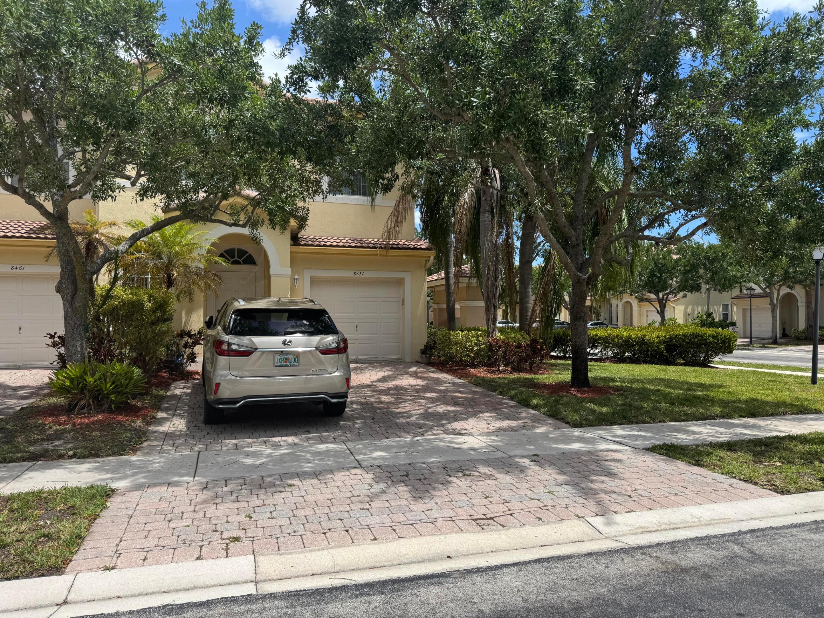 MURANO AT HAMPTON PK NO 4 CONDO - Residential