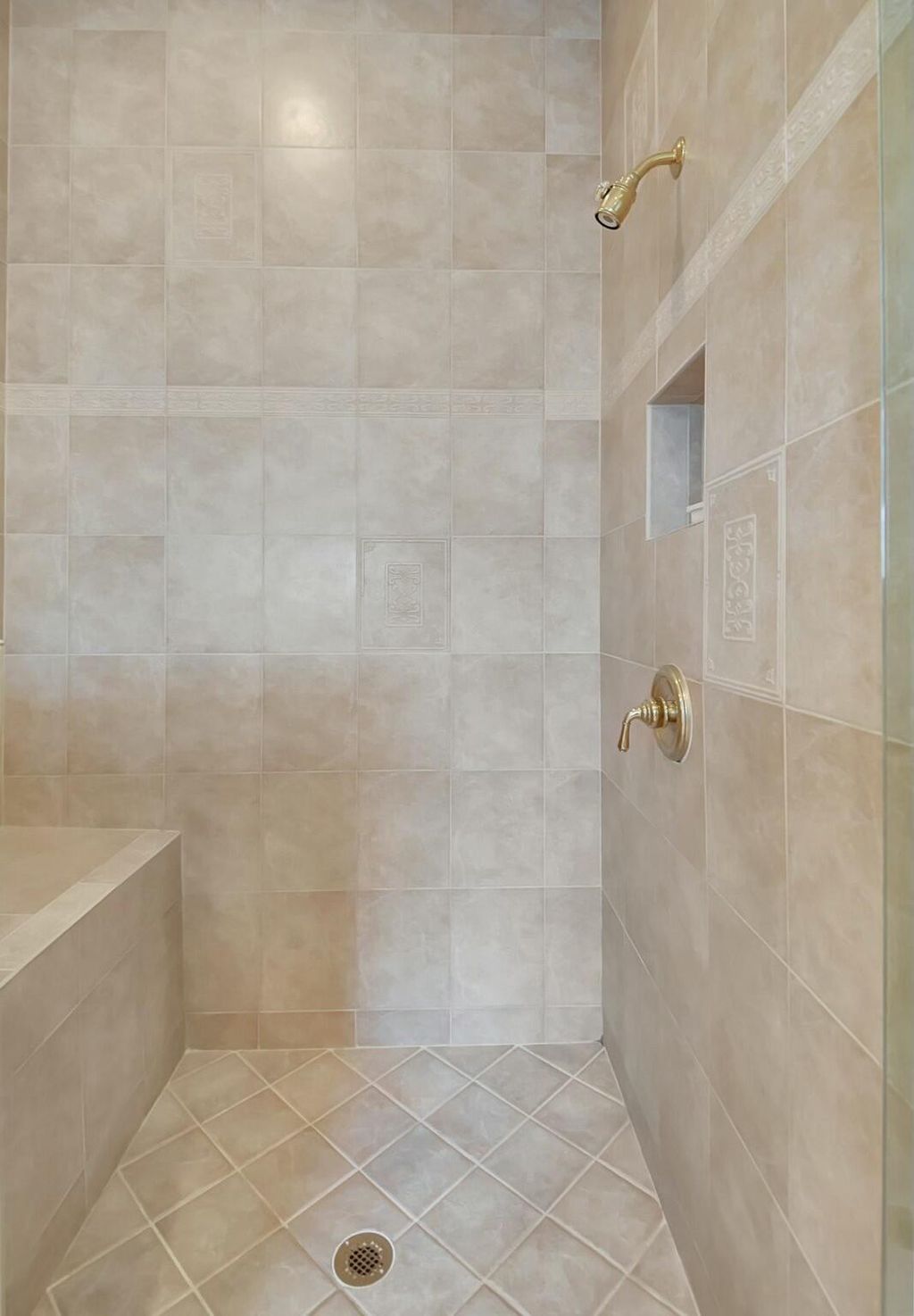 listing image 52