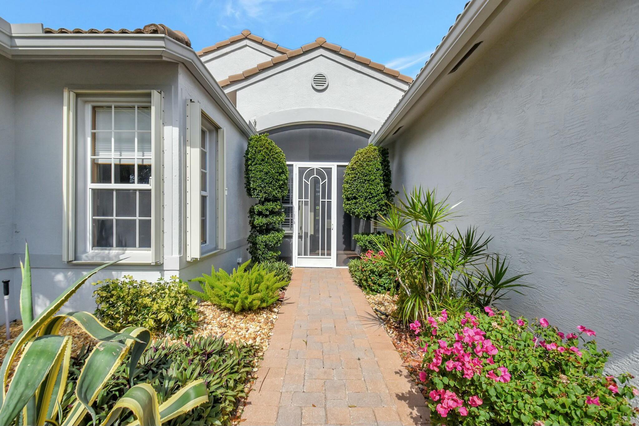 7665 Lockhart Way