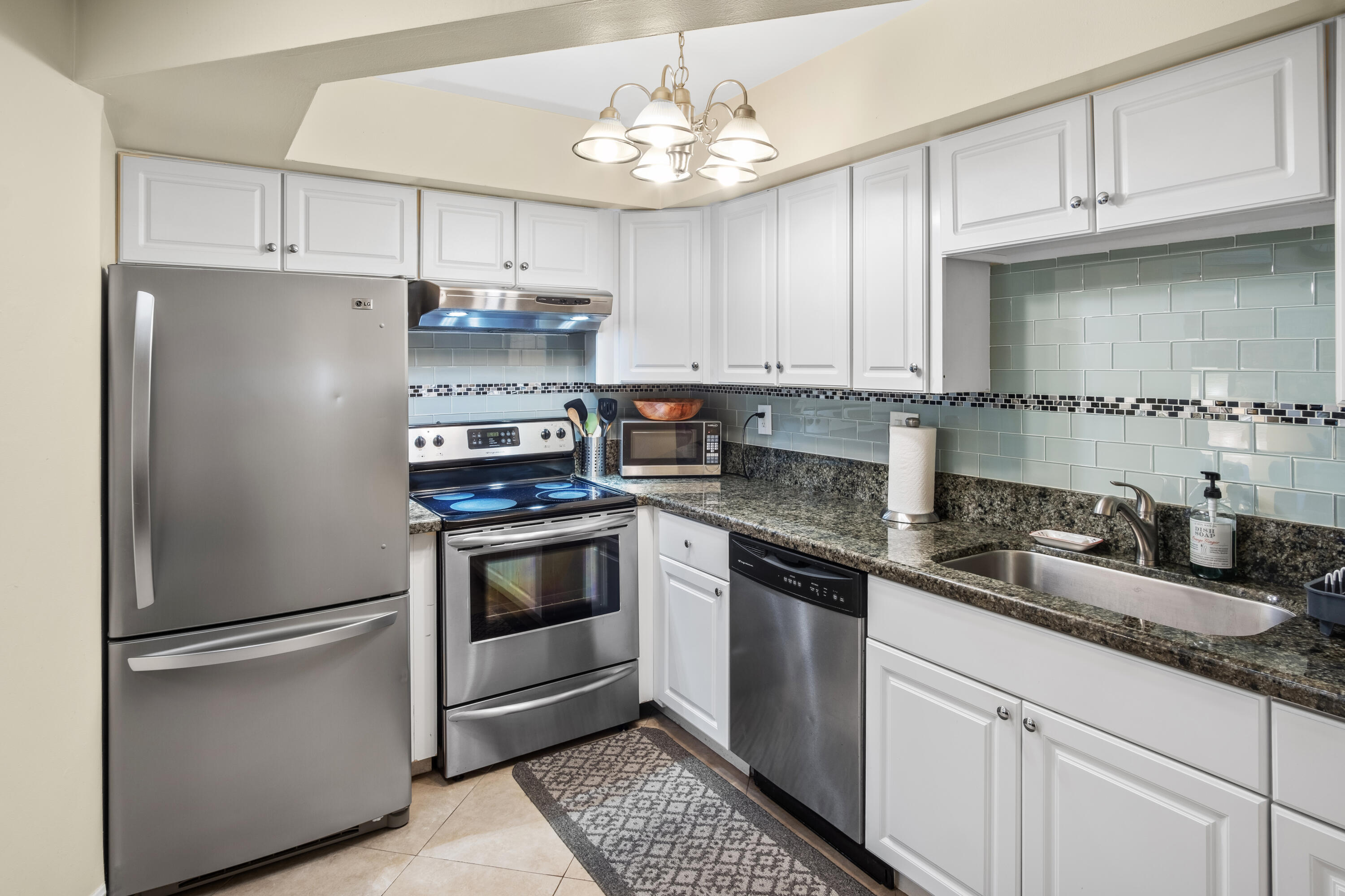 DELL PARK - Residential Lease