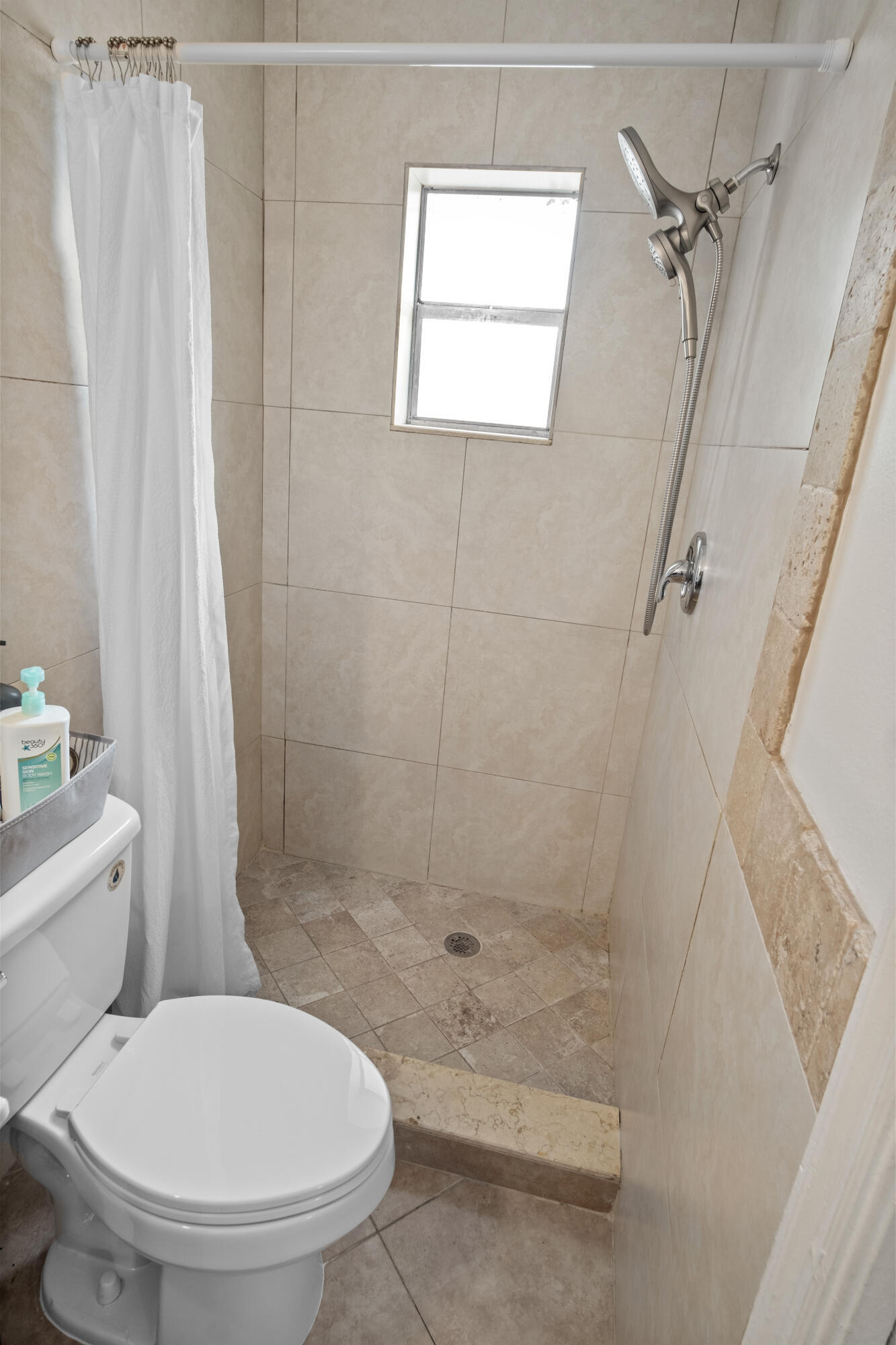 DELL PARK - Residential Lease