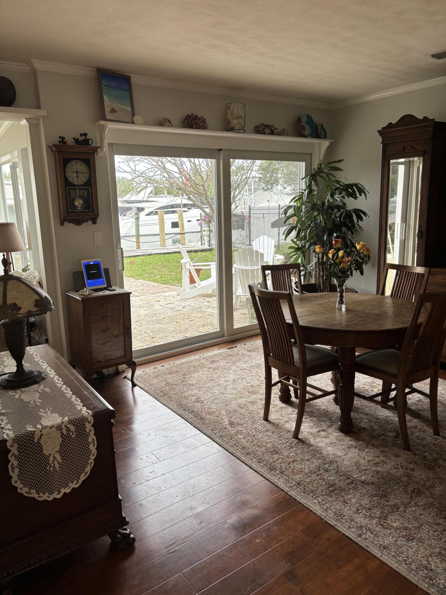 LAUDERDALE HARBORS SEC A RESUB - Residential