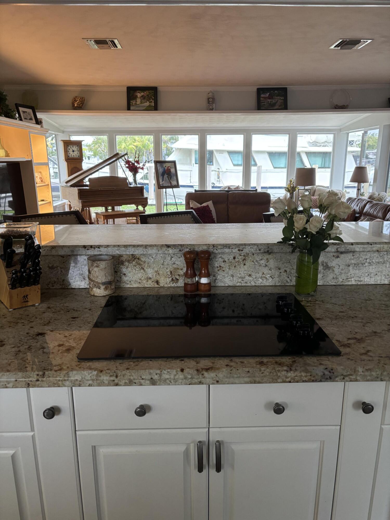 LAUDERDALE HARBORS SEC A RESUB - Residential