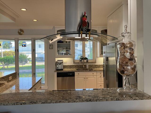 LAUDERDALE HARBORS SEC A RESUB - Residential