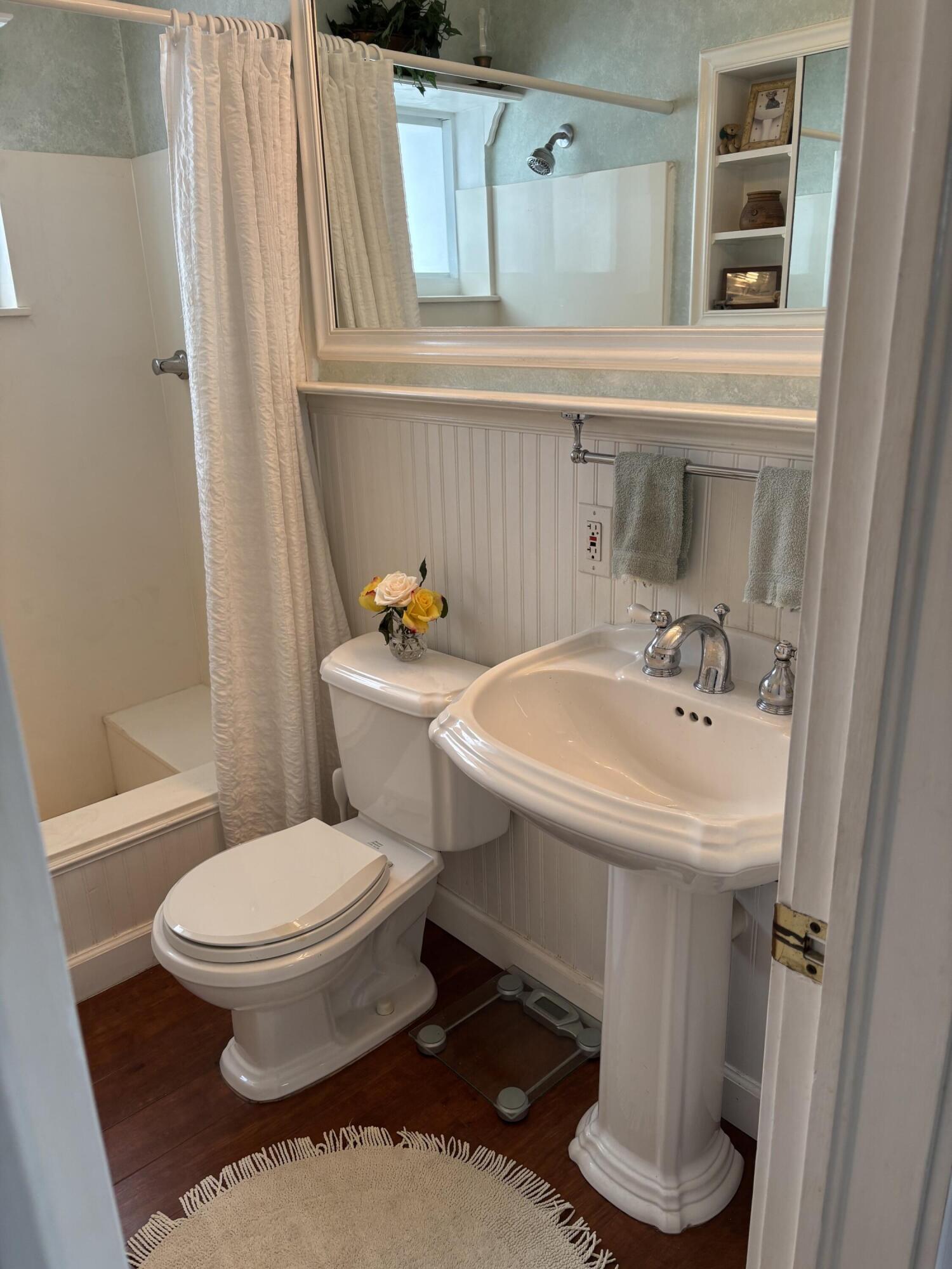 LAUDERDALE HARBORS SEC A RESUB - Residential