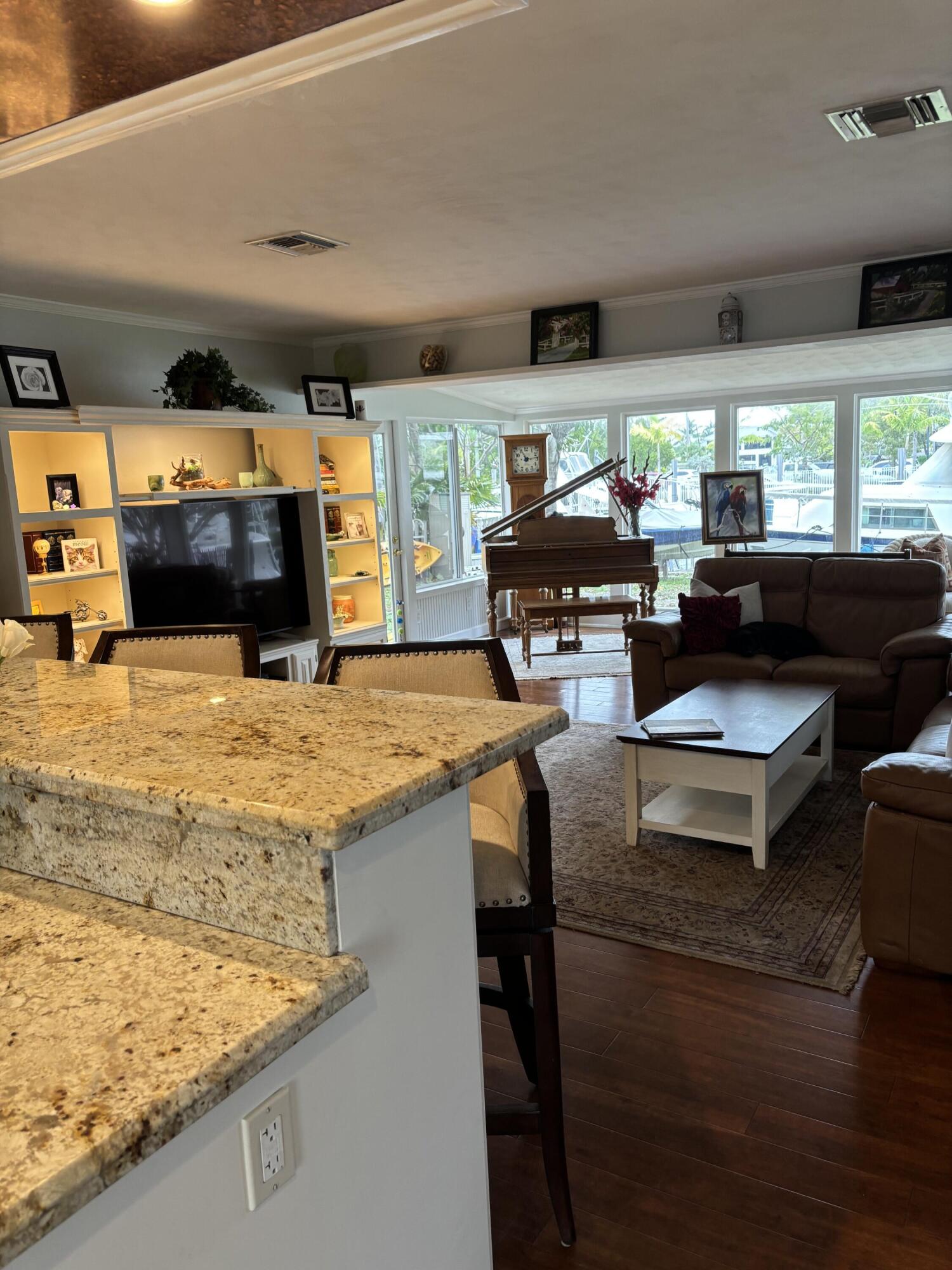 LAUDERDALE HARBORS SEC A RESUB - Residential