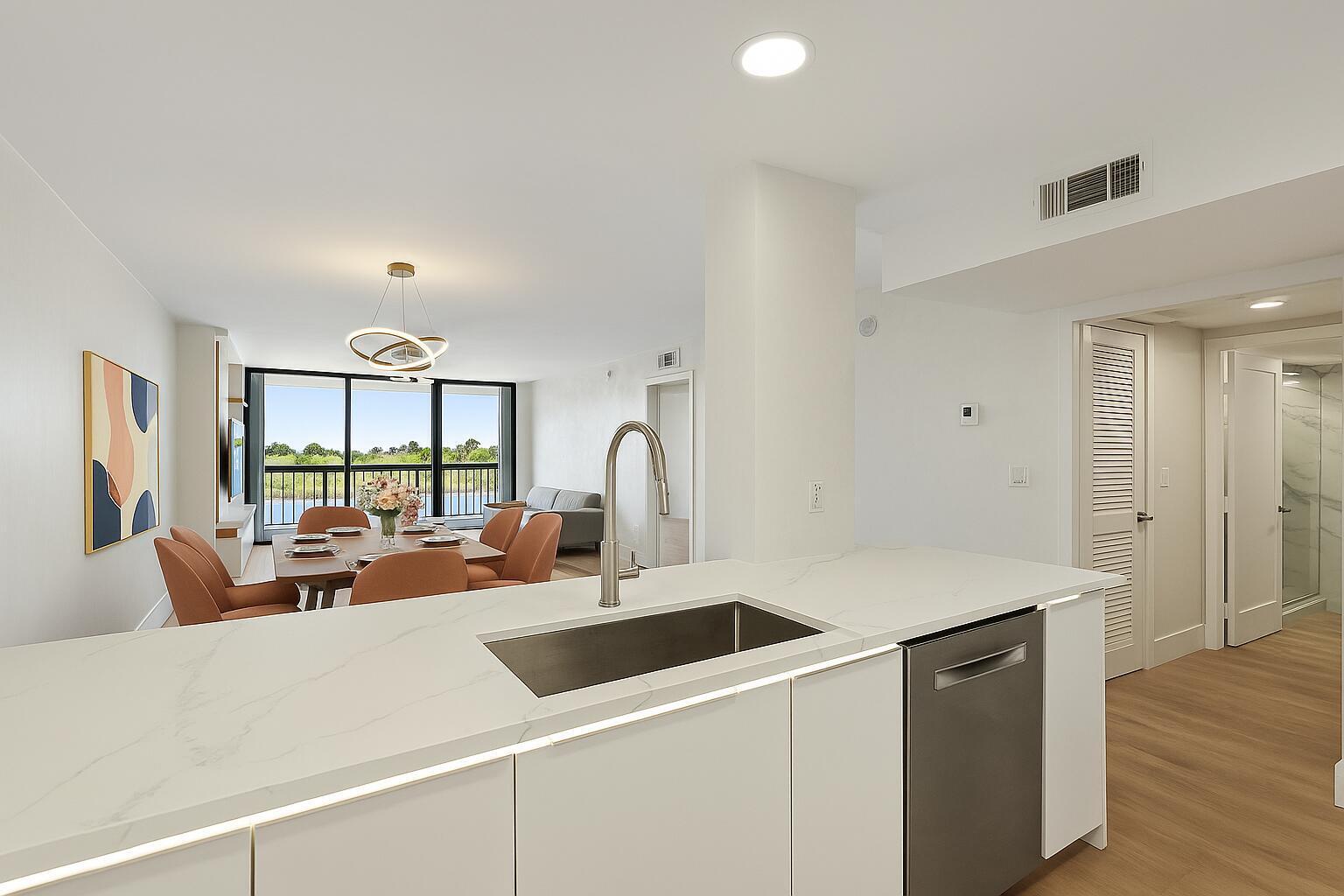 356 GOLFVIEW Road 405