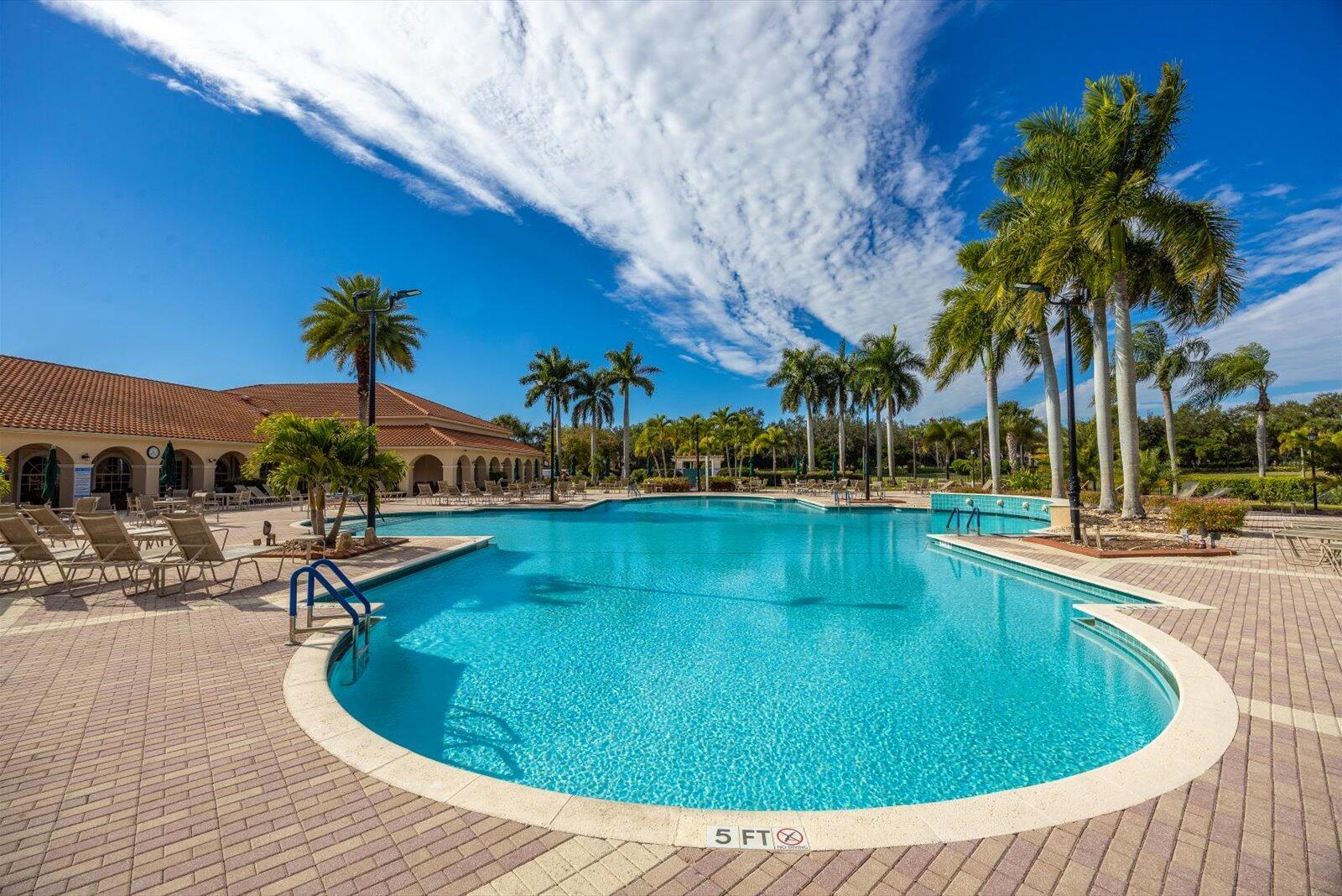 CASCADES AT ST LUCIE WEST - Residential