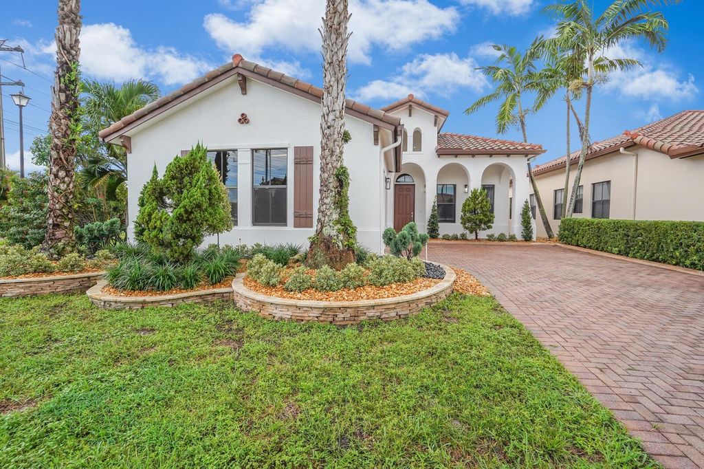 Photo of 8504 NW 37th Court, Cooper City, FL 33024 (MLS # B26020045)