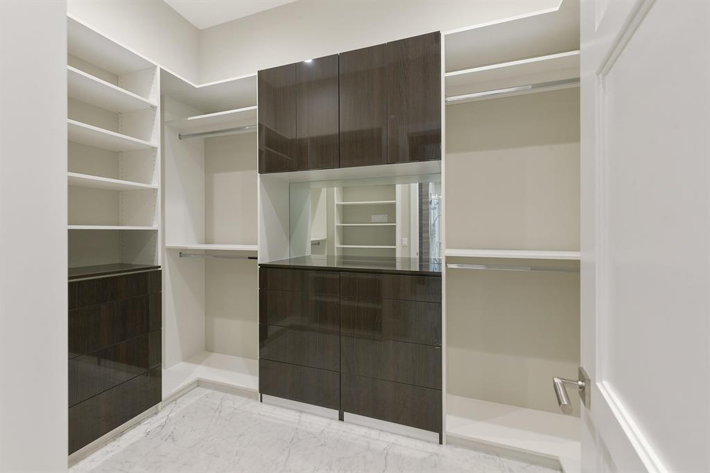 ST ANDREWS COUNTRY CLUB - Residential