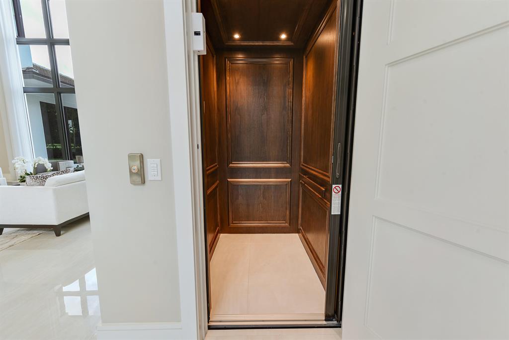 ST ANDREWS COUNTRY CLUB - Residential