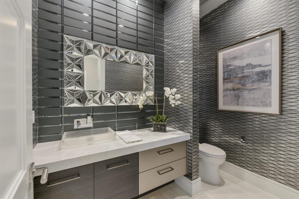 ST ANDREWS COUNTRY CLUB - Residential