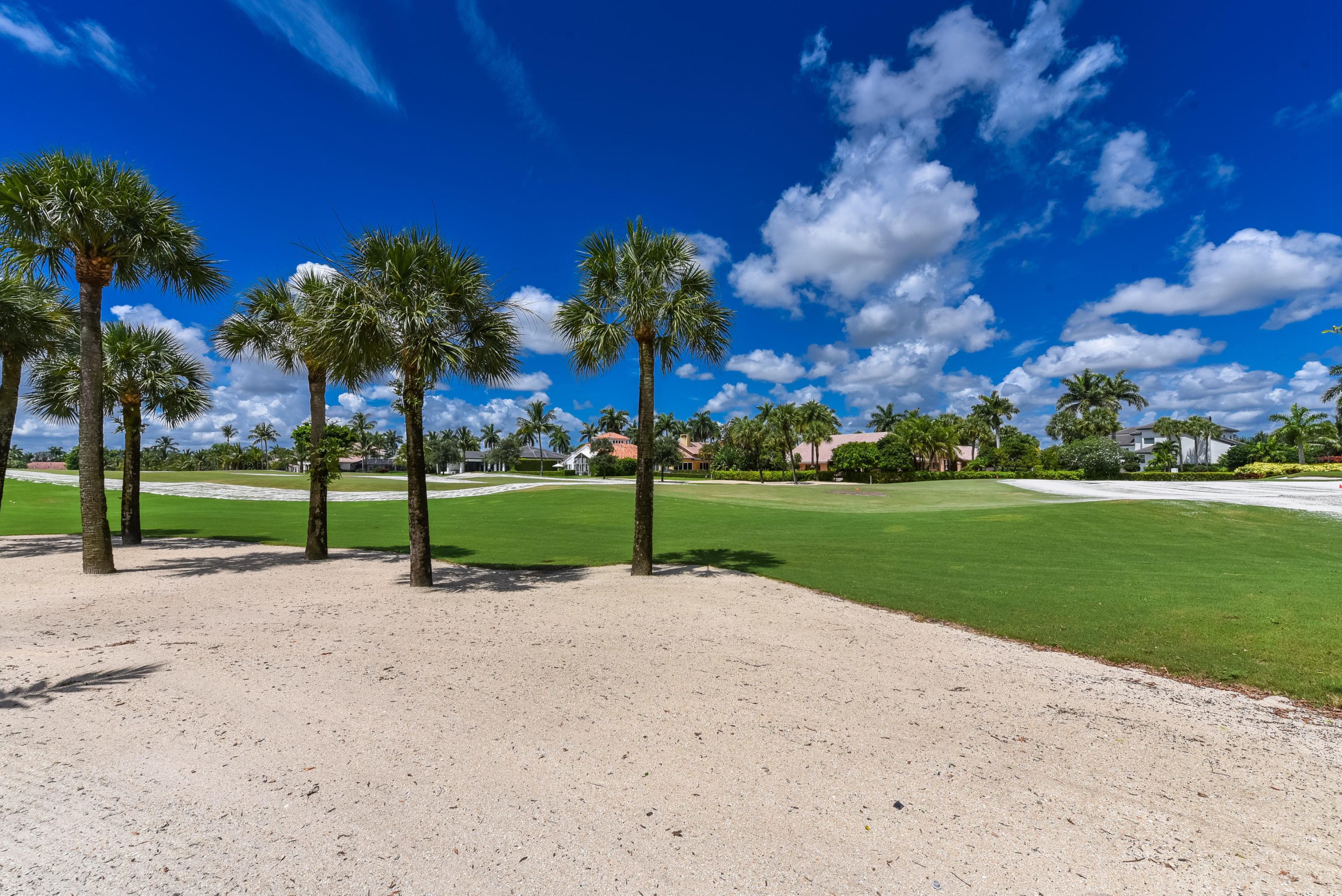 ST ANDREWS COUNTRY CLUB - Residential