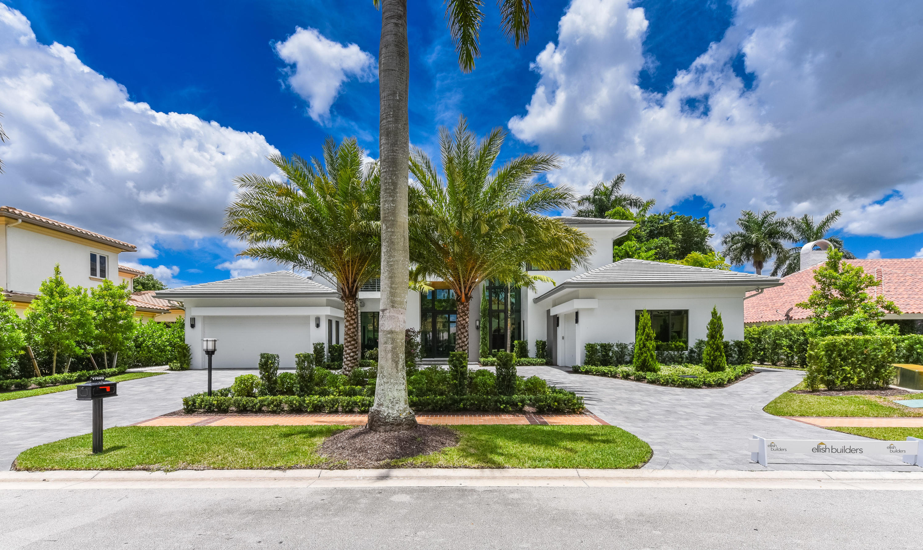 ST ANDREWS COUNTRY CLUB - Residential