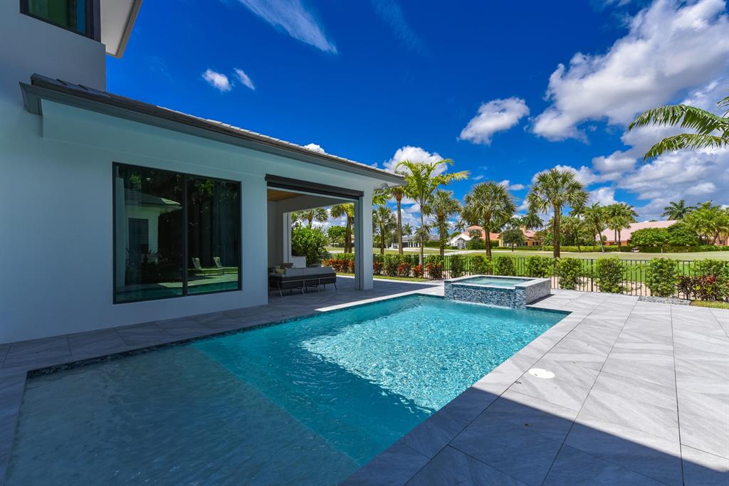 ST ANDREWS COUNTRY CLUB - Residential